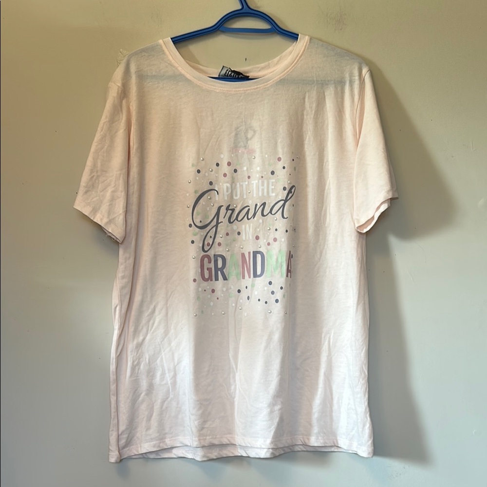 Feeling Festive very light pink graphic teeshirt size XXL new with tags